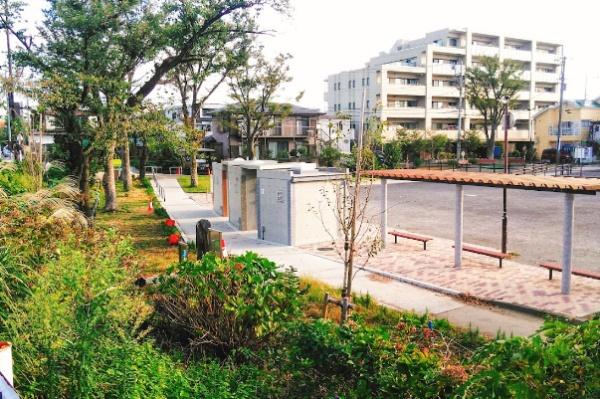 川崎市中原区市ノ坪のマンション(中丸子緑道緑地)