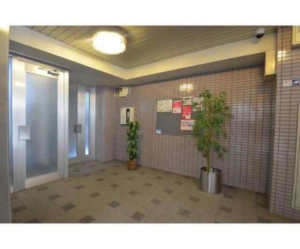 川崎市中原区新丸子町のマンション