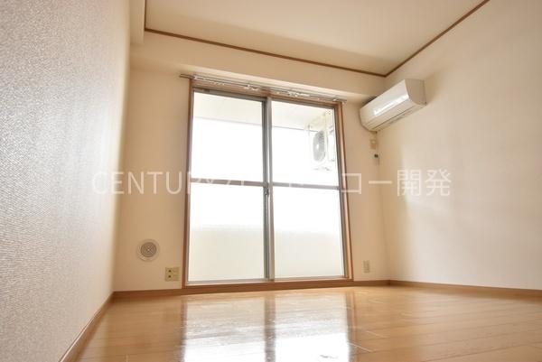 川崎市中原区新丸子町のマンション