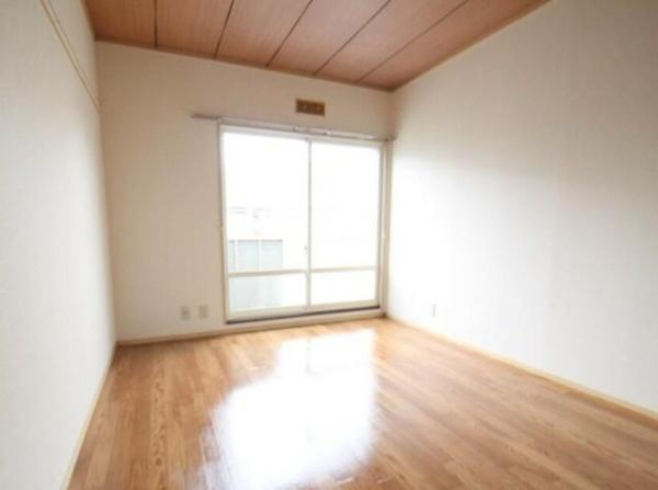 川崎市中原区上小田中２丁目のアパート