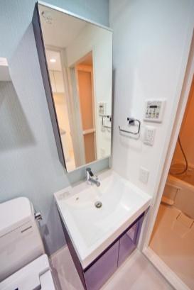 横浜市神奈川区青木町のマンション