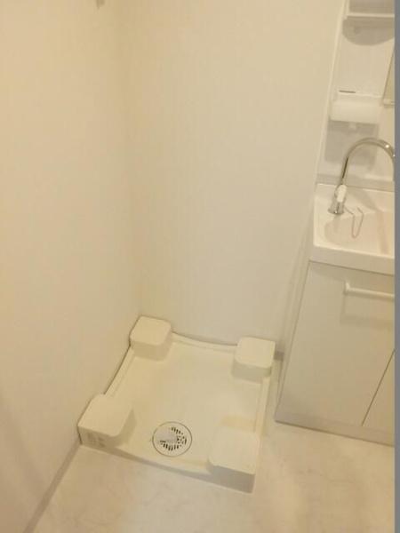 横浜市神奈川区栄町のマンション