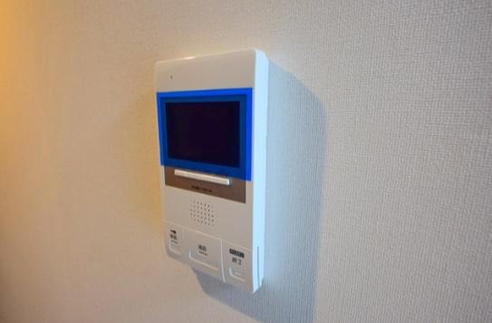 横浜市神奈川区栄町のマンション