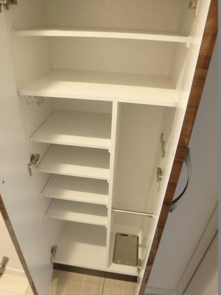 横浜市神奈川区栄町のマンション