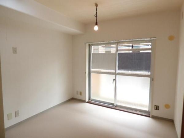 川崎市幸区小倉３丁目のマンション