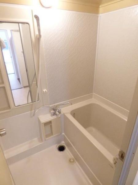 川崎市幸区小倉３丁目のマンション