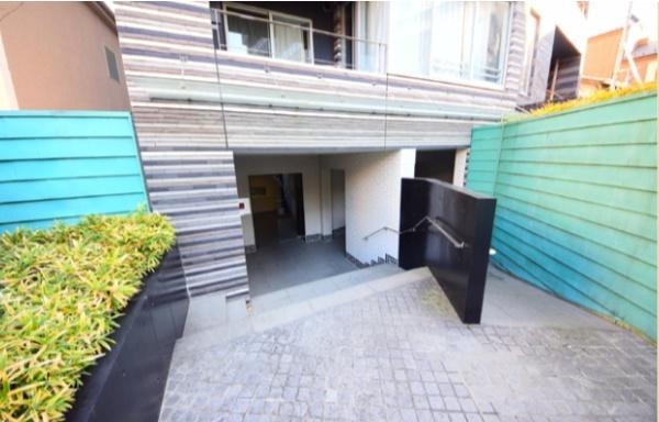 横浜市西区宮崎町のマンション