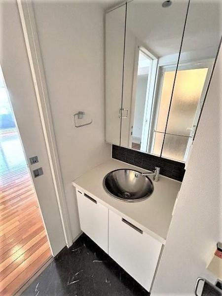 横浜市西区宮崎町のマンション