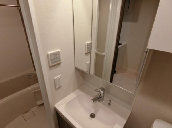 川崎市川崎区日進町のマンション