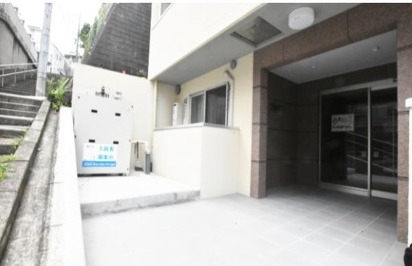 Ｐｒａｎｄｏｌｌ　ＮＯＧＥ