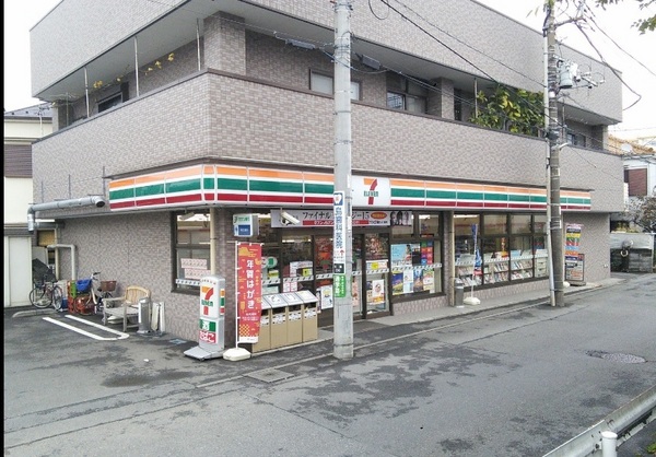 ルミエール(セブンイレブン川崎明津店)