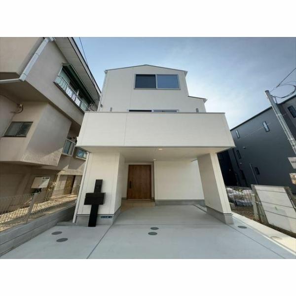 川崎市高津区諏訪2丁目の貸家