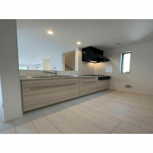 川崎市高津区諏訪２丁目の貸家