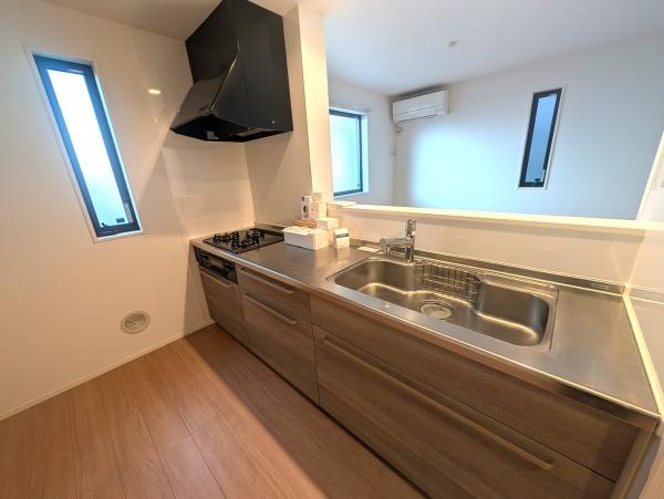 川崎市高津区諏訪２丁目の貸家