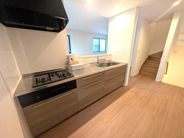 川崎市高津区諏訪２丁目の貸家