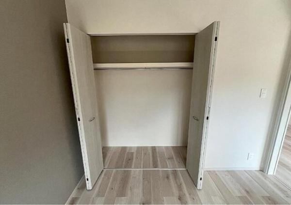 川崎市高津区久末のアパート