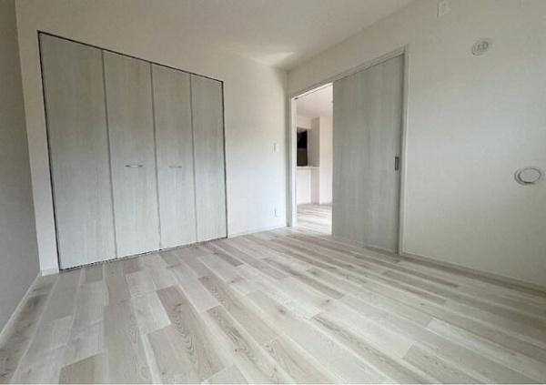 川崎市高津区久末のアパート