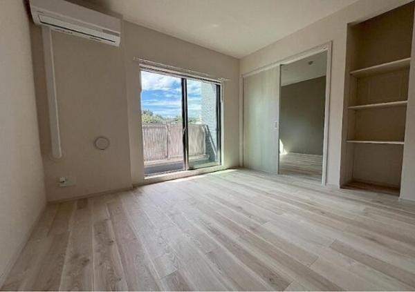 川崎市高津区久末のアパート