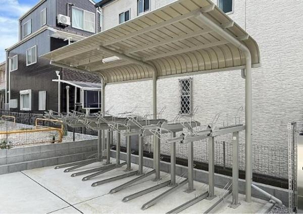 川崎市高津区久末のアパート