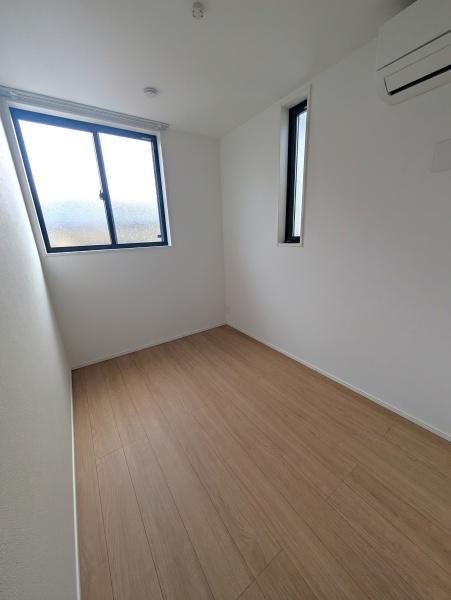 川崎市高津区諏訪２丁目の貸家