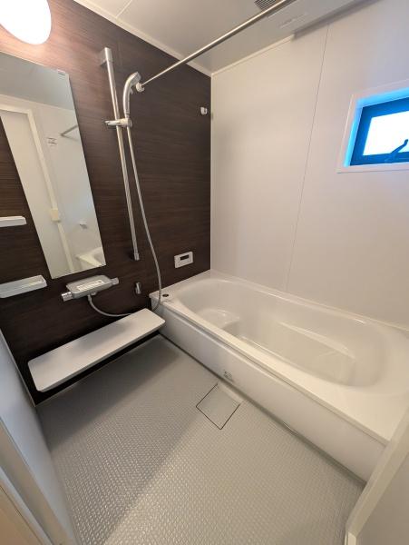 川崎市高津区諏訪２丁目の貸家