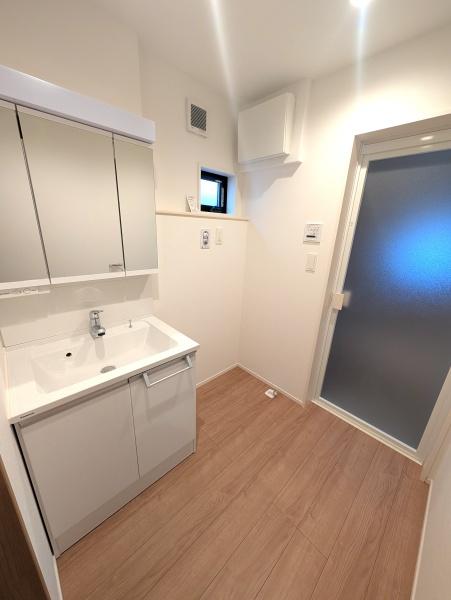 川崎市高津区諏訪２丁目の貸家