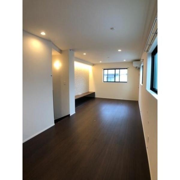 川崎市高津区諏訪２丁目の貸家