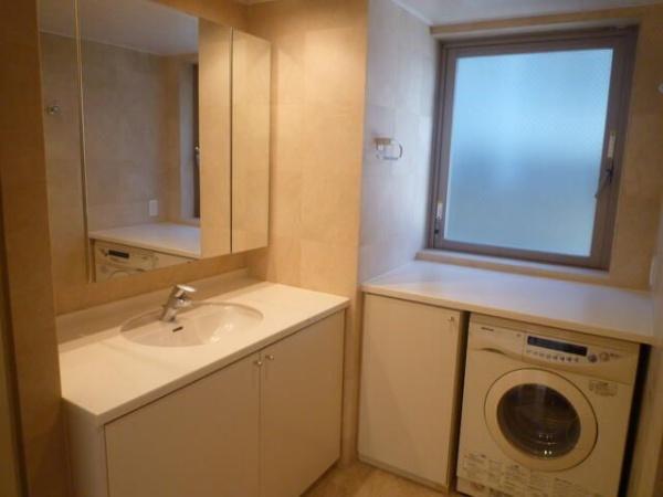 港区高輪４丁目のマンション