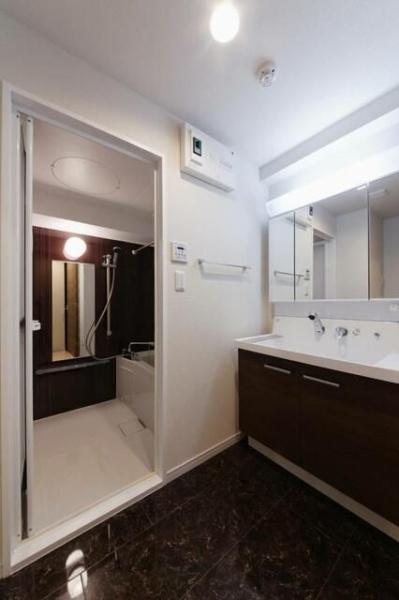 横浜市南区宮元町３丁目のマンション