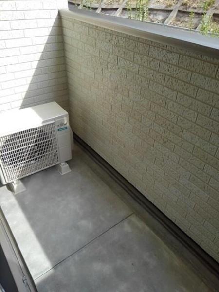 川崎市高津区久地４丁目のアパート