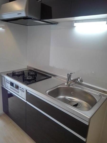 川崎市高津区久地４丁目のアパート