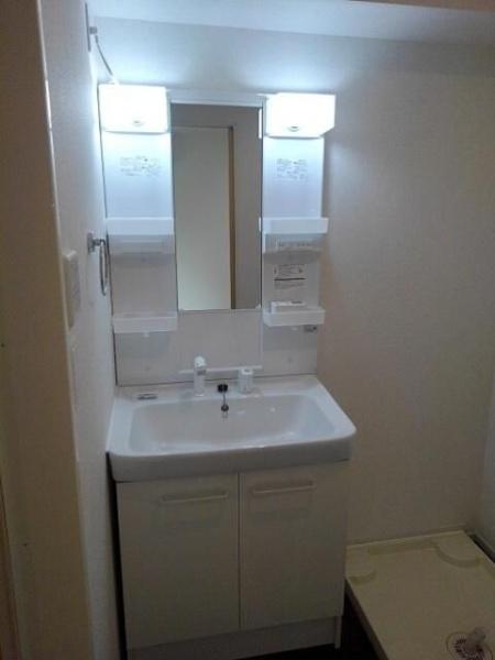 川崎市高津区久地４丁目のアパート