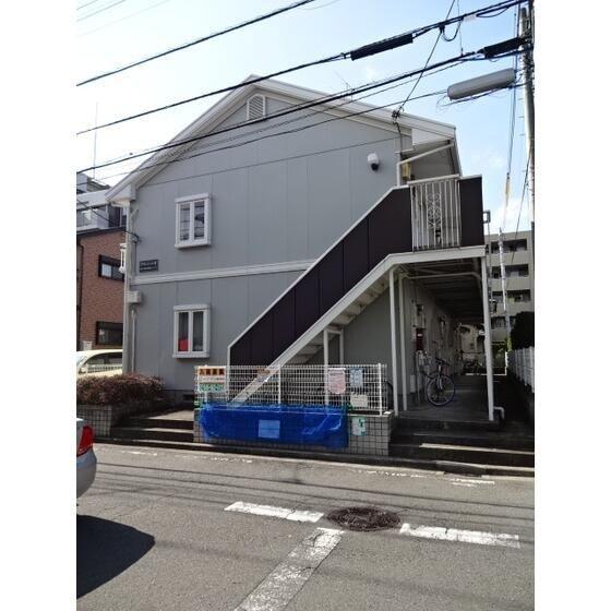 横浜市港北区綱島西５丁目のアパート