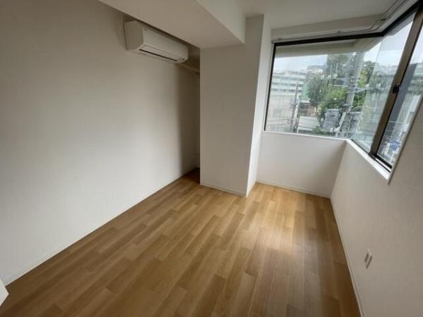 横浜市神奈川区泉町のマンション