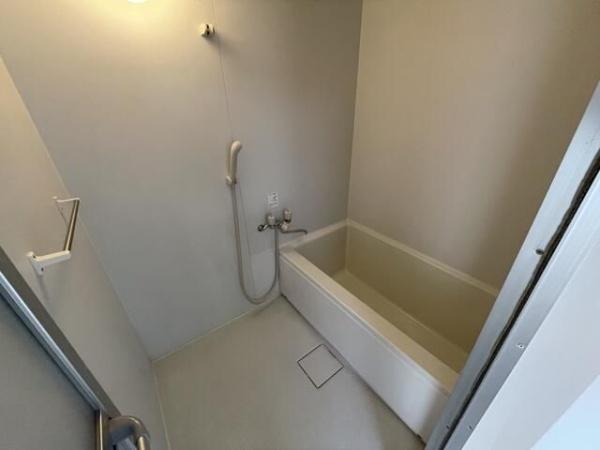 横浜市神奈川区泉町のマンション