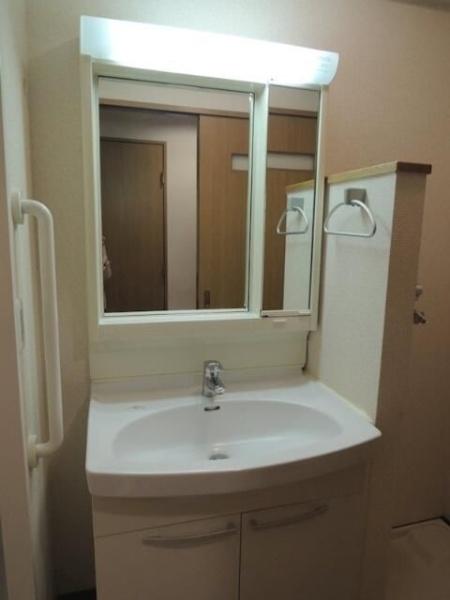 横浜市鶴見区生麦３丁目のマンション