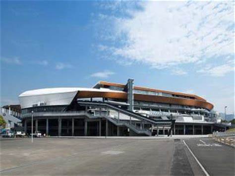 川崎市中原区小杉陣屋町１丁目のマンション(等々力陸上競技場)