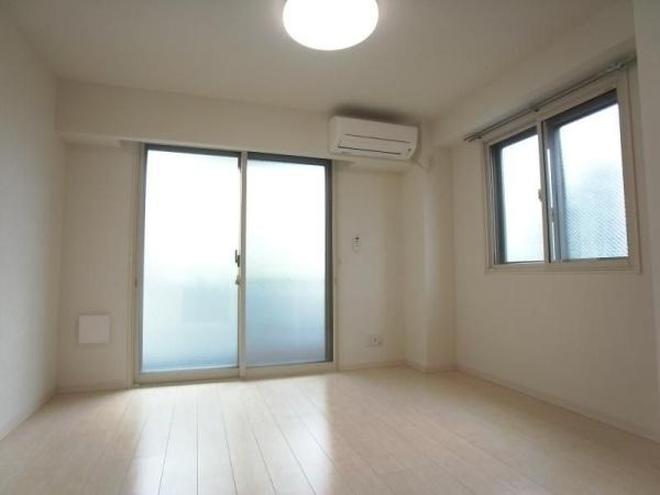 川崎市中原区小杉陣屋町１丁目のマンション