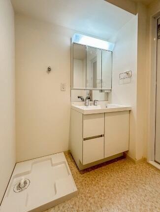 コスモリード学芸大