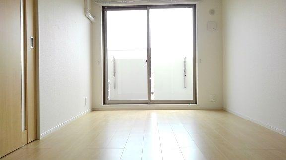 川崎市幸区南加瀬５丁目のマンション