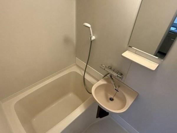 川崎市高津区北見方２丁目のマンション