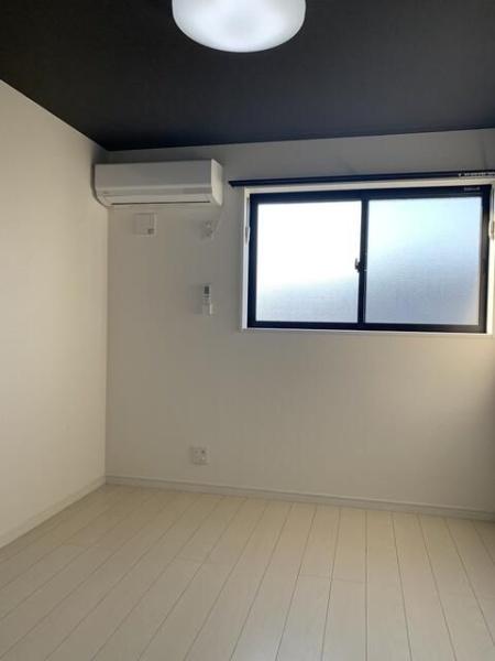 Ｆｉｅｌｄ　Ｌａｇｏｏｎ下小田中