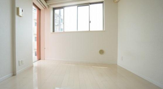 川崎市高津区溝口５丁目のマンション