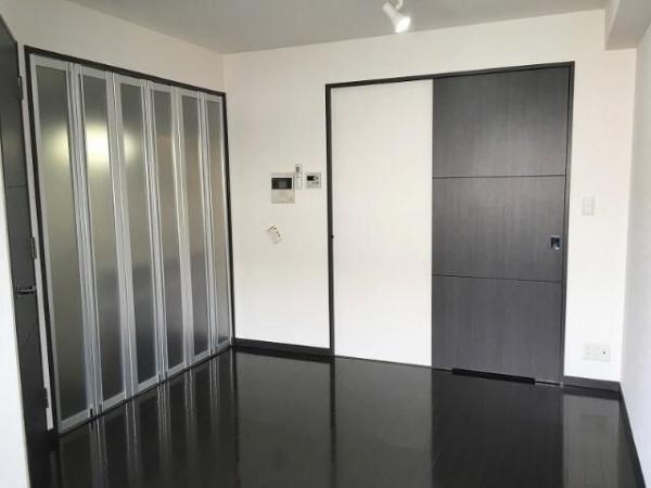 横浜市港北区新横浜３丁目のマンション