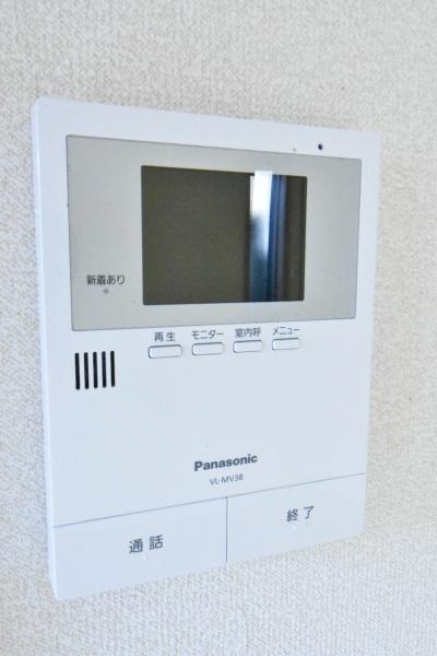 川崎市高津区久地１丁目のアパート