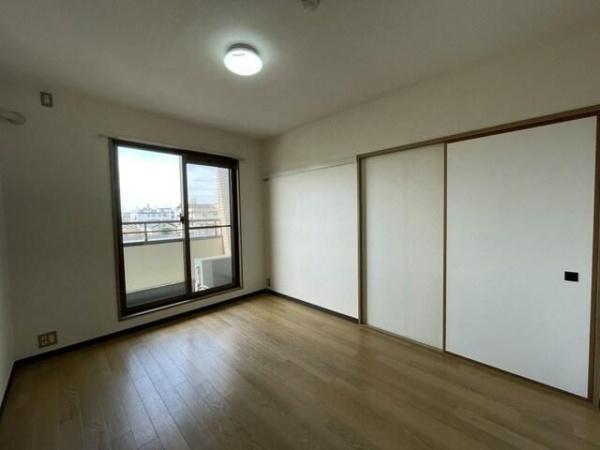 川崎市中原区下小田中３丁目のマンション