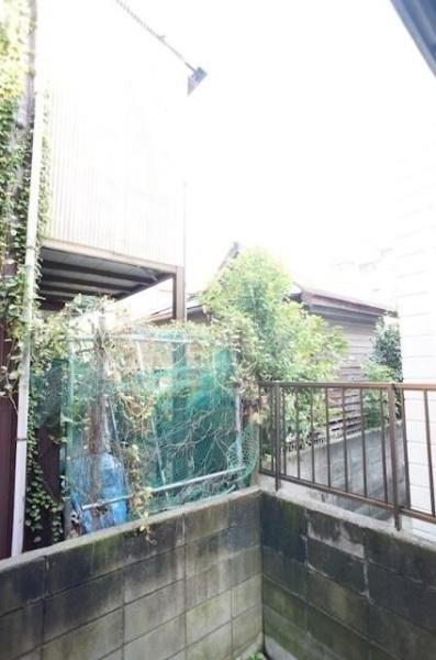 川崎市川崎区渡田山王町のアパート