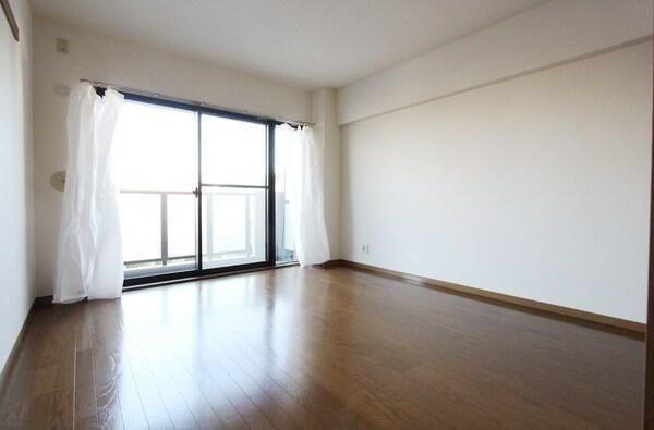 川崎市中原区下新城１丁目のマンション