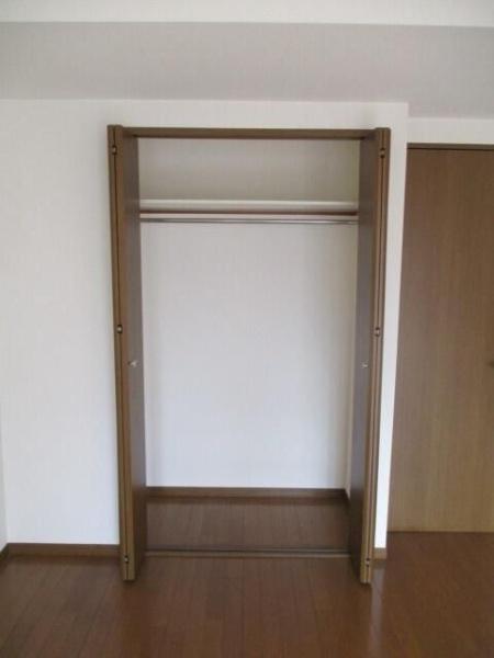 川崎市中原区下小田中３丁目のマンション