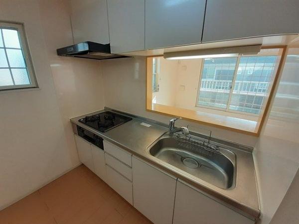 川崎市高津区下野毛２丁目のアパート